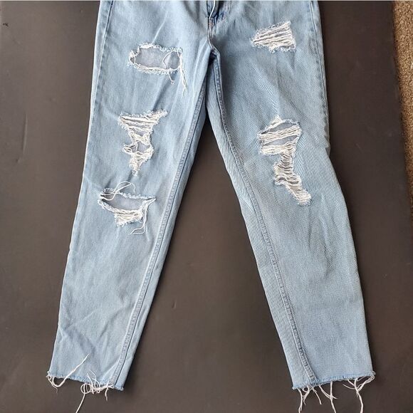H&M Cochella Distressed Jeans - Picture 6 of 10